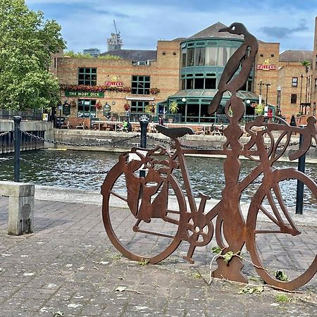Riverside 3Br With Easy Transport 20Mins To City Centre London Eksteriør billede
